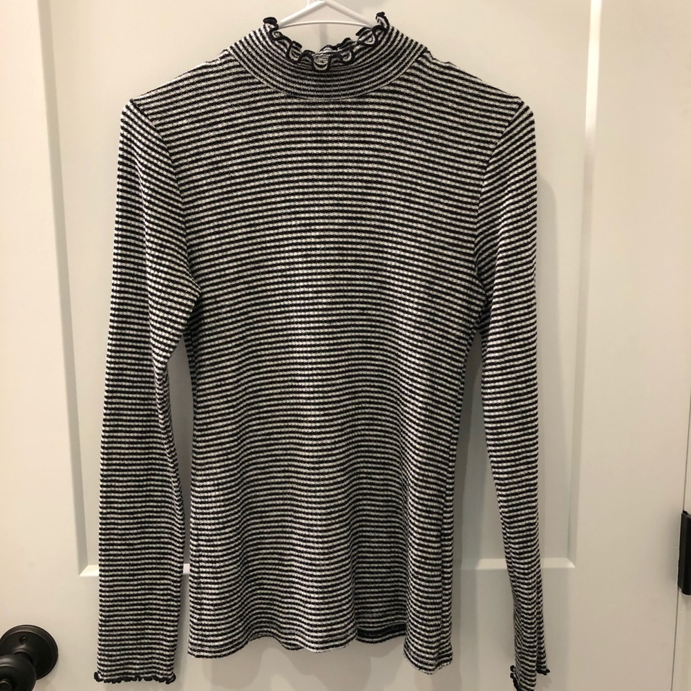 Soft knitted turtleneck